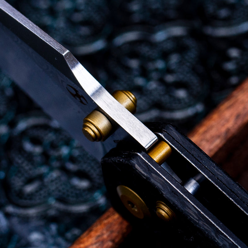 KANSEPT Fenrir Crossbar Lock Knife Shred Carbon Fiber Handle (3.48'' Damascus Blade) Greg Schob Design - K1034V1