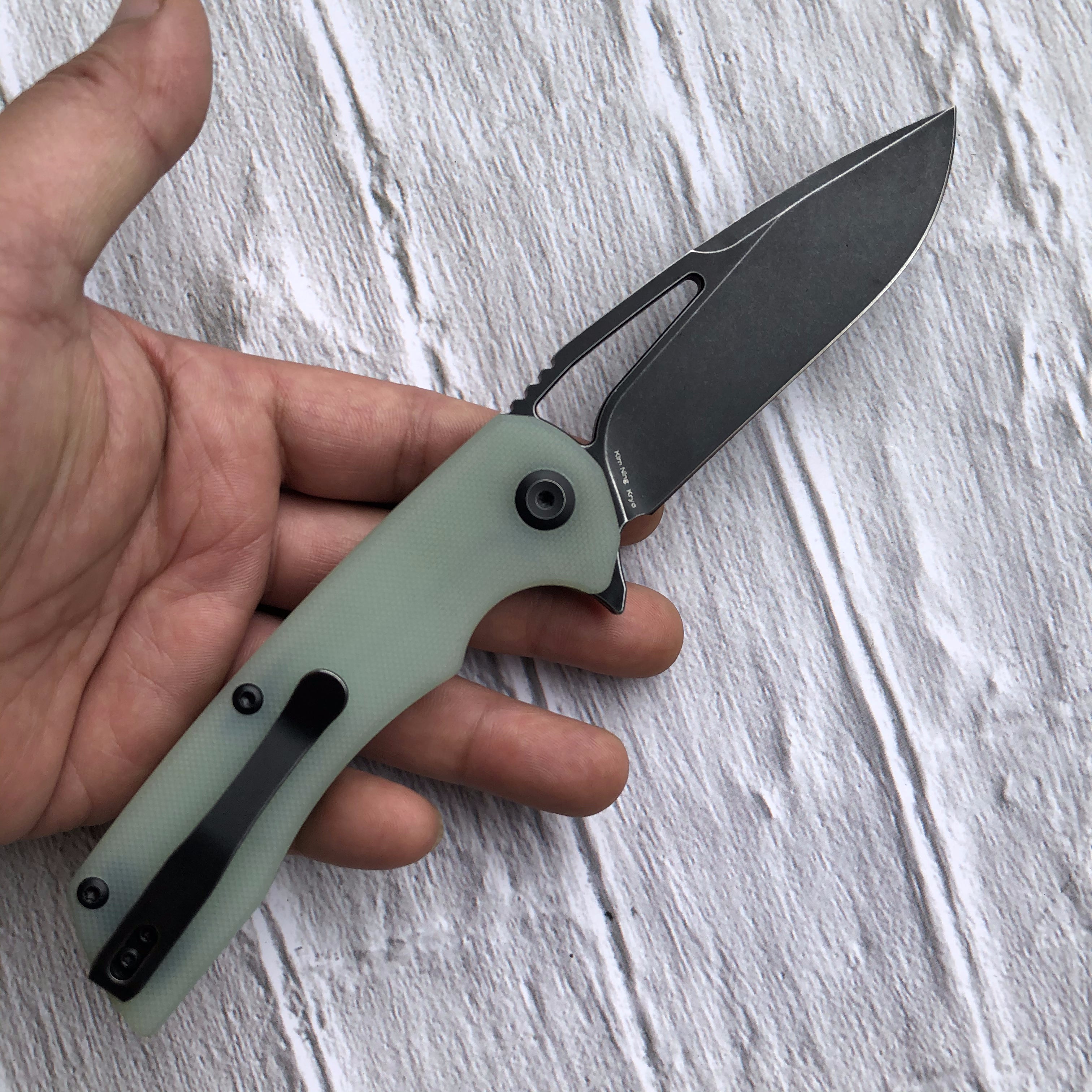 Kryo T1001A5 D2 Blade Jade G10 Handle with Kim Ning Design